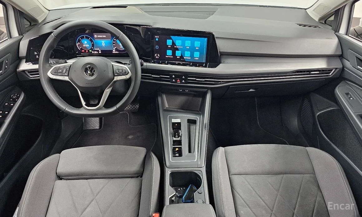 VW Golf, снимка 7 - Автомобили и джипове - 55785764