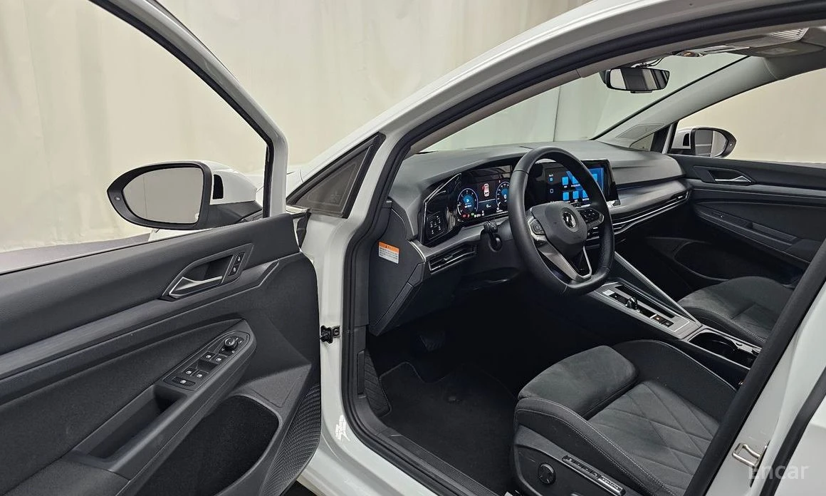 VW Golf, снимка 10 - Автомобили и джипове - 55785764