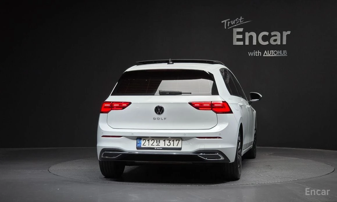 VW Golf, снимка 4 - Автомобили и джипове - 55785764