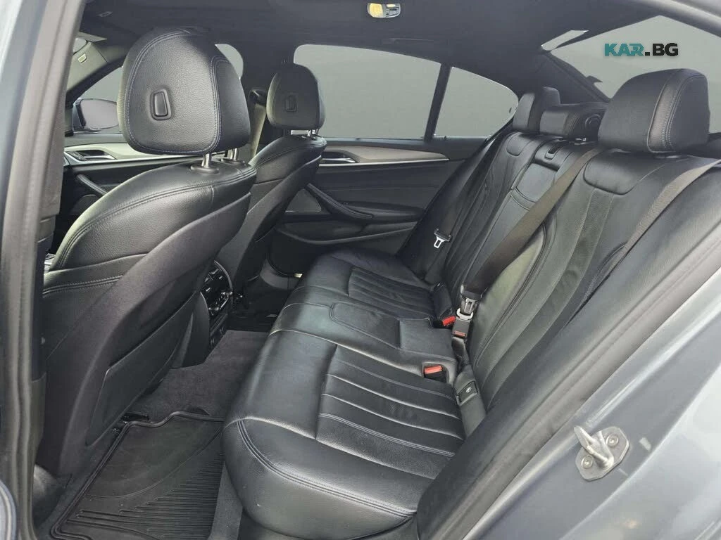 BMW 530 M Pack * HUD  * АвтоКредит * (ЦЕНА ДО БГ), снимка 16 - Автомобили и джипове - 55948025
