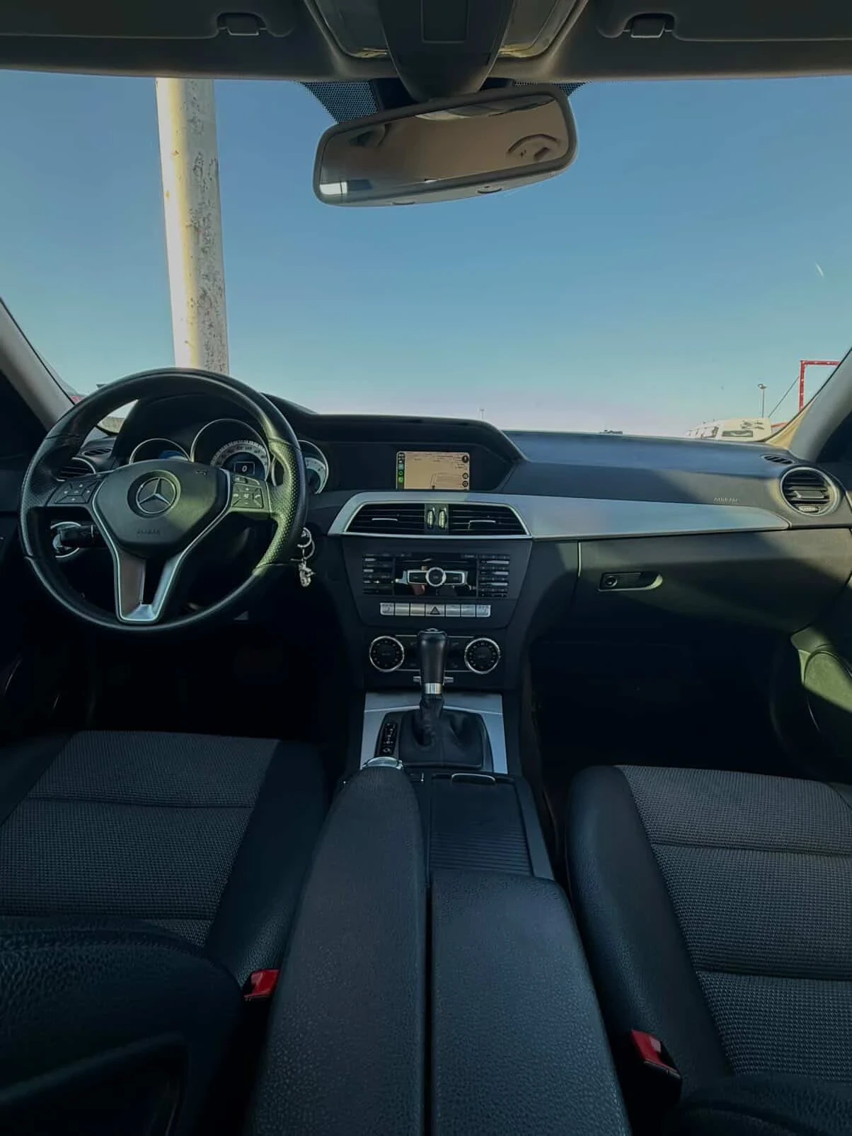 Mercedes-Benz C 200, снимка 10 - Автомобили и джипове - 56154981