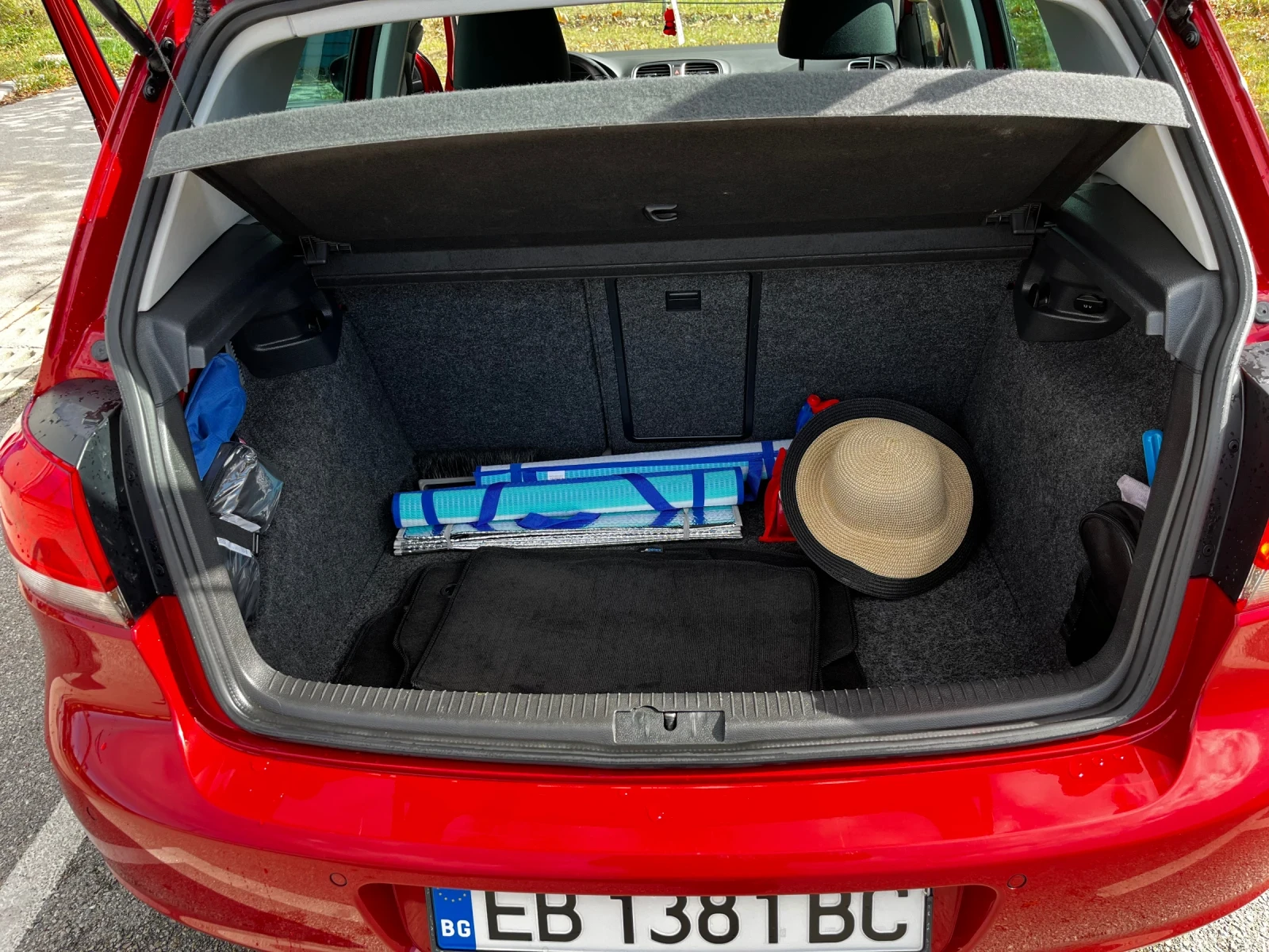 VW Golf 1.6, снимка 11 - Автомобили и джипове - 56561719