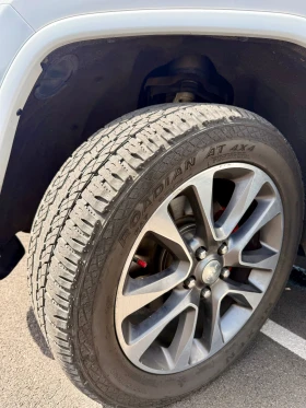 Jeep Grand cherokee | Overland 5.7 HEMI V8| LPG, снимка 16