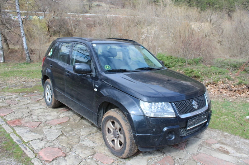 Suzuki Grand vitara 1.9TDI 4x4 НОВ ВНОС, снимка 11 - Автомобили и джипове - 47403526