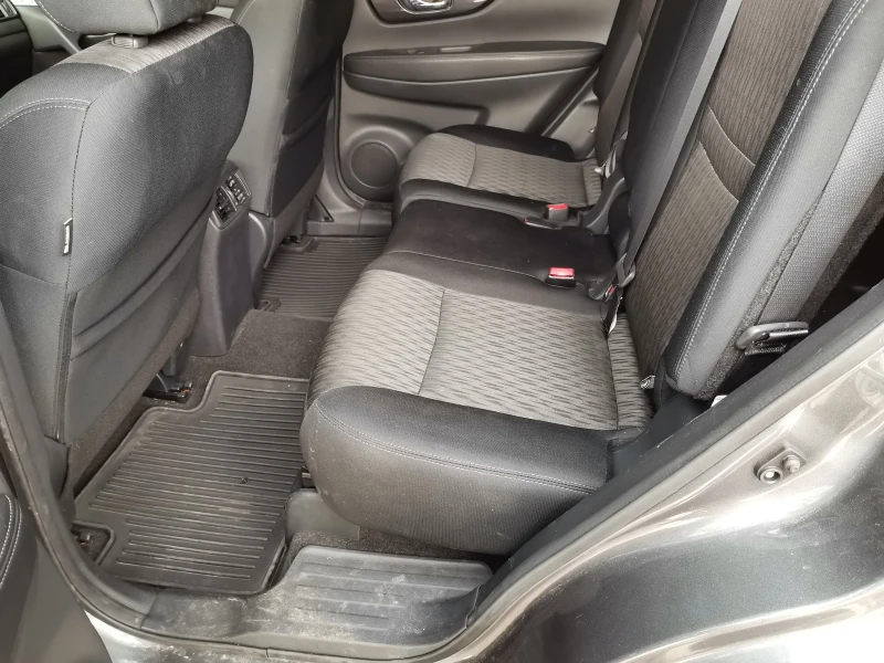 Nissan Rogue, снимка 12 - Автомобили и джипове - 46828668