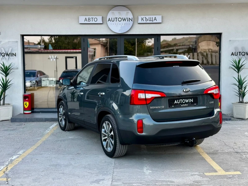 Kia Sorento 2.2 crdi AUTOMATIC, снимка 5 - Автомобили и джипове - 47397877