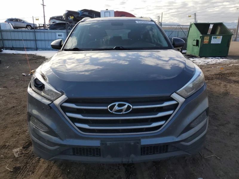 Hyundai Tucson, снимка 2 - Автомобили и джипове - 49290272