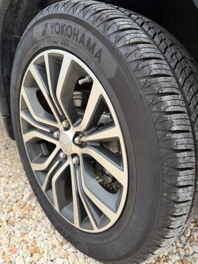 Mitsubishi Outlander 113000км/внос от Канада без аналог!, снимка 14 - Автомобили и джипове - 52642771