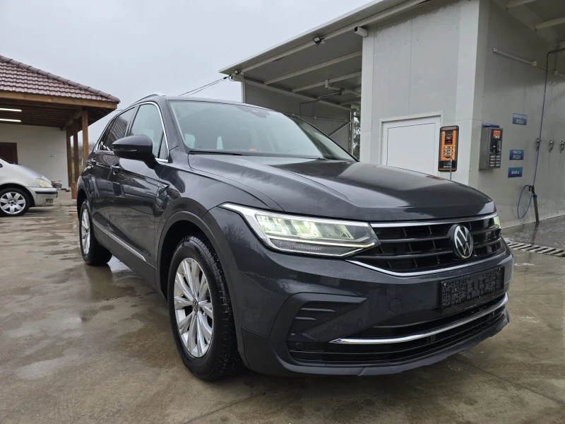 VW Tiguan 2.0TDI - 150к.с. - FACELIFT - Топ състояние, снимка 2 - Автомобили и джипове - 52654651