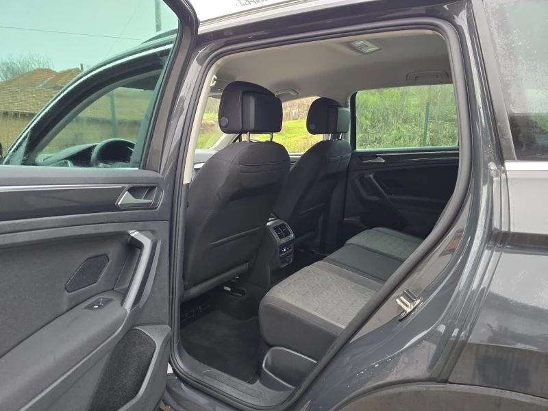 VW Tiguan 2.0TDI - 150к.с. - FACELIFT - Топ състояние, снимка 15 - Автомобили и джипове - 52654651