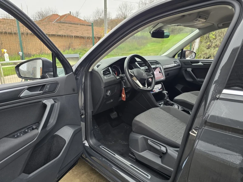 VW Tiguan 2.0TDI - 150к.с. - FACELIFT - Топ състояние, снимка 9 - Автомобили и джипове - 52654651