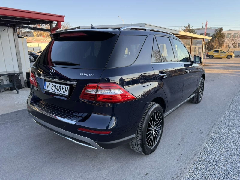 Mercedes-Benz ML 350 CDI 258к.с 4Matic* Distronic* BlindSpot* LineAssis, снимка 2 - Автомобили и джипове - 52946026