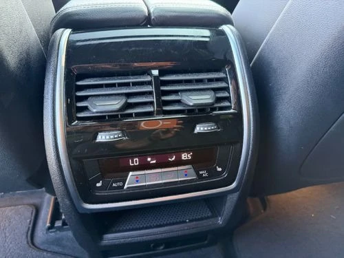 BMW X5 xDrive40i M Sport | Air Suspension | Laser | HUD |, снимка 10 - Автомобили и джипове - 56010111