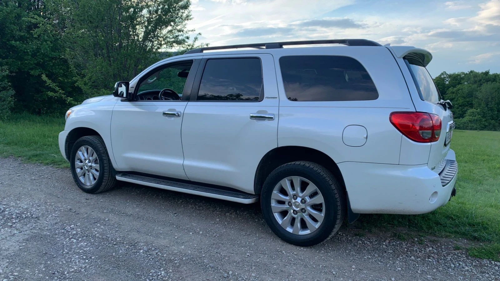 Toyota Sequoia PLATINIUM 5.7  PEARL - изображение 7