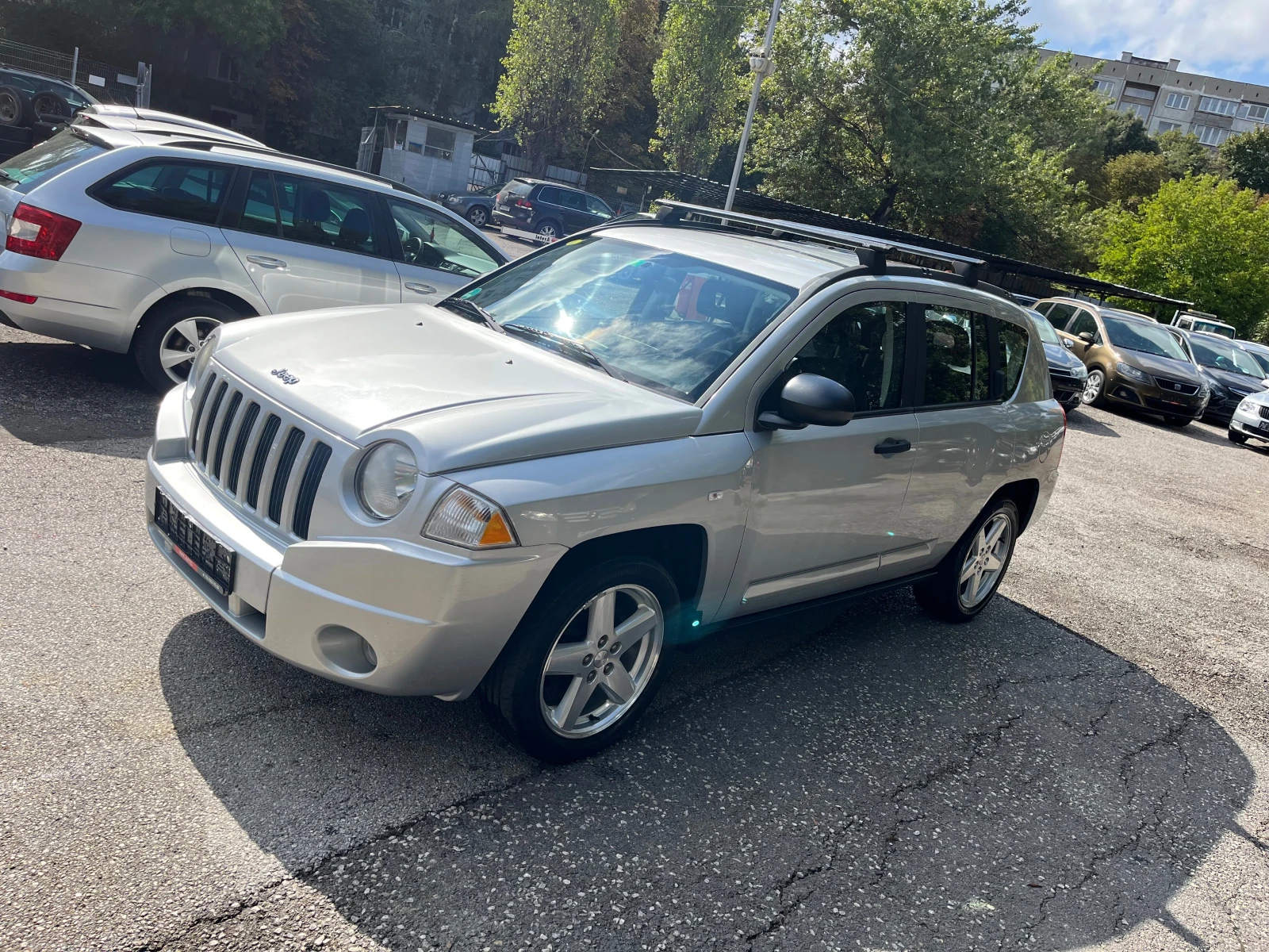 Jeep Compass 2.4* 4X4 - изображение 6