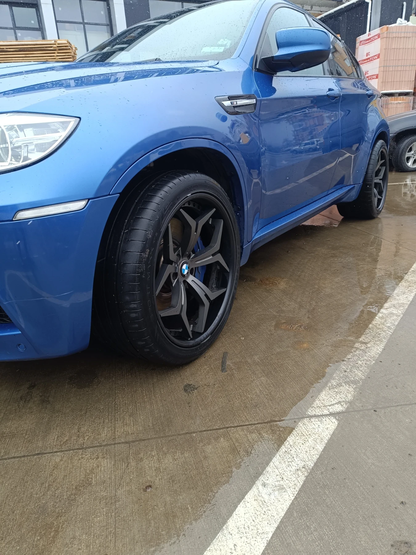 BMW X6 M - изображение 2