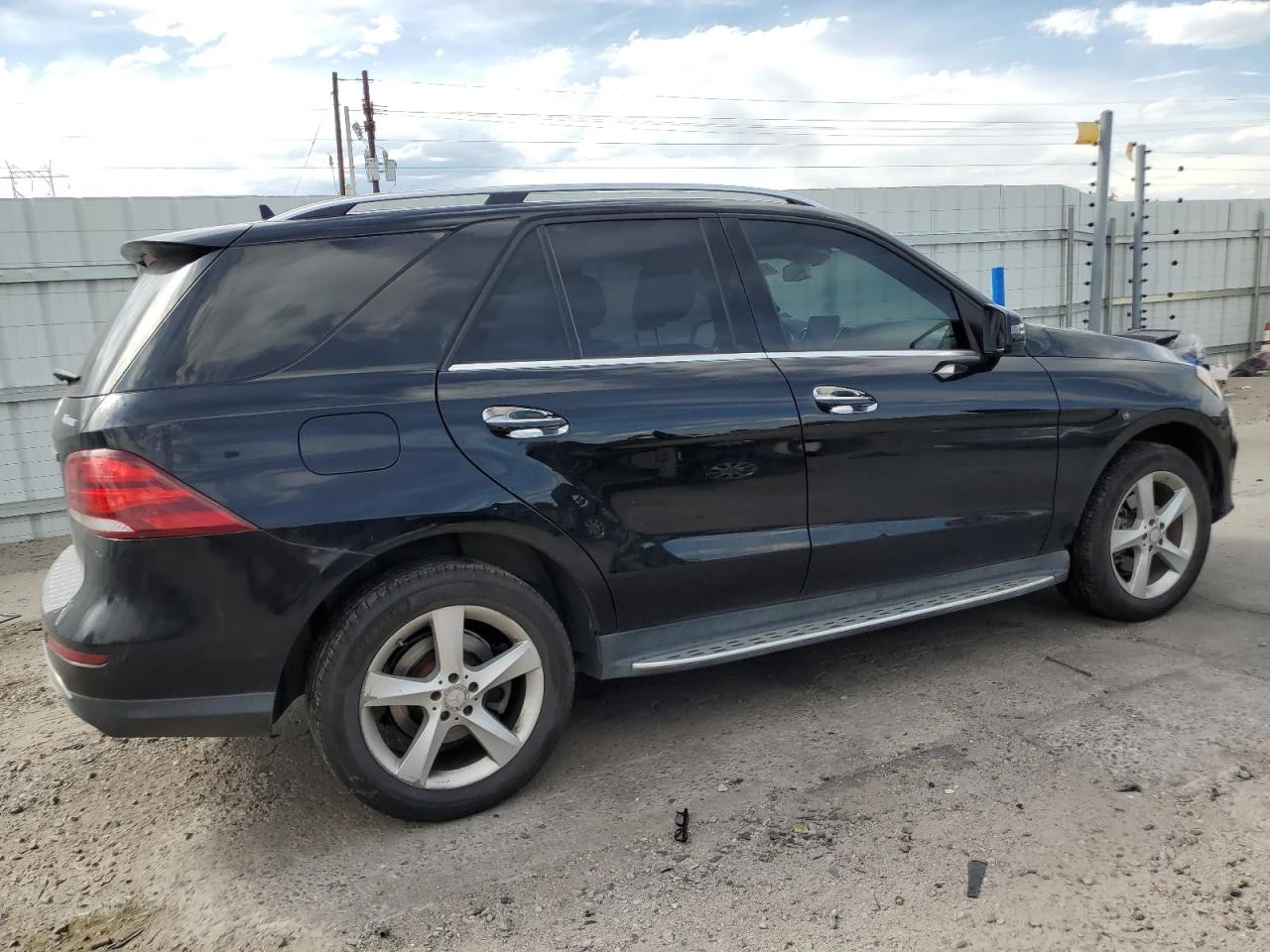 Mercedes-Benz GLE 350 4MATIC - изображение 4