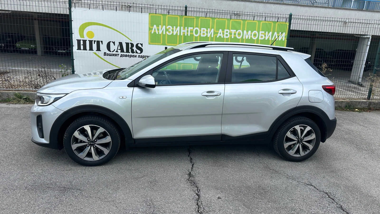 Kia Stonic 1.2 i Първи собственик от България - изображение 4