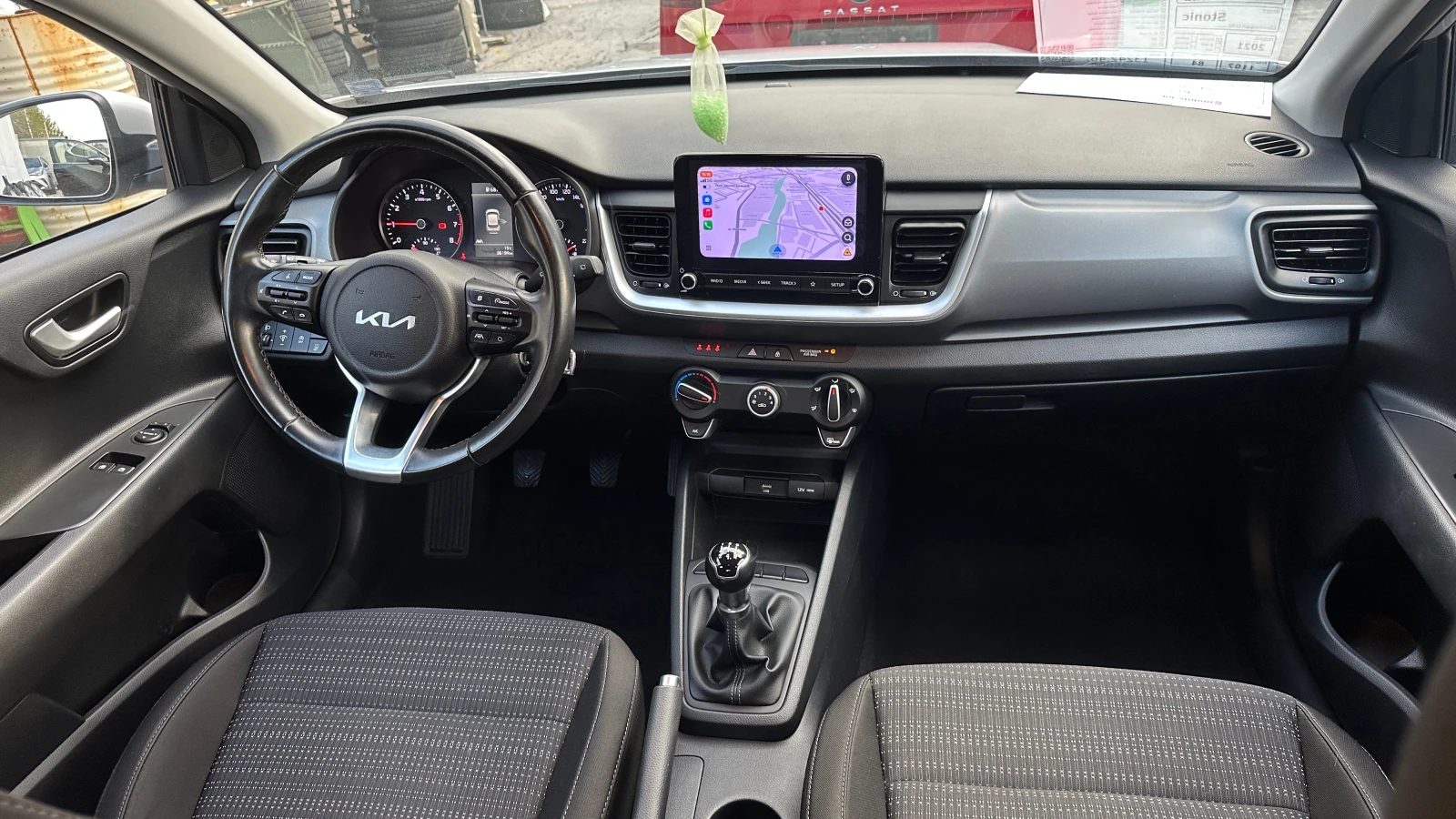 Kia Stonic 1.2 i     | Mobile.bg   13