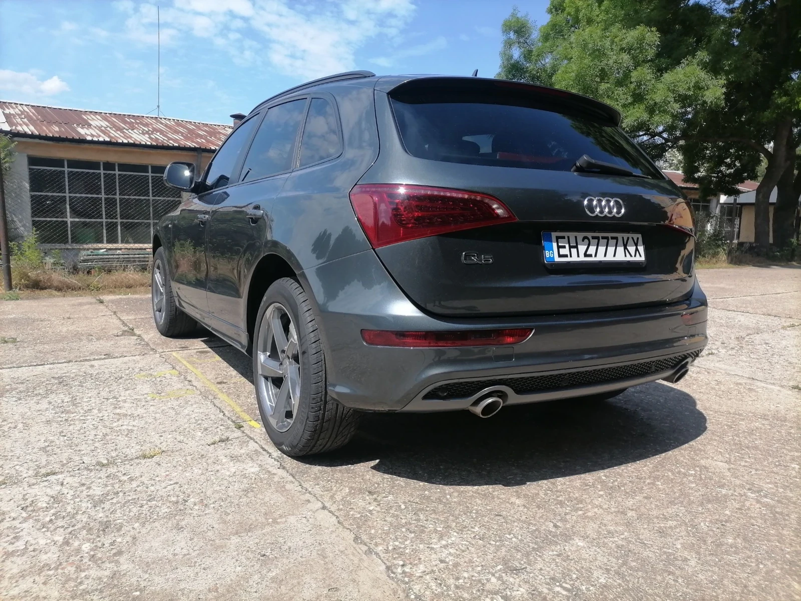 Audi Q5 3.0 239к.с S-line - изображение 5