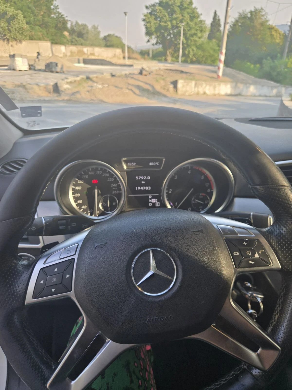 Mercedes-Benz ML 250  - изображение 10