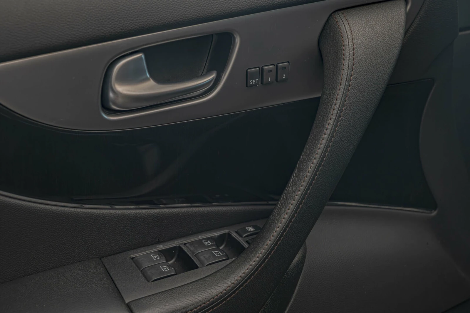 Infiniti Fx 30 SD/Дистроник/Lane Assist/Камера 360/Обдухване - изображение 9