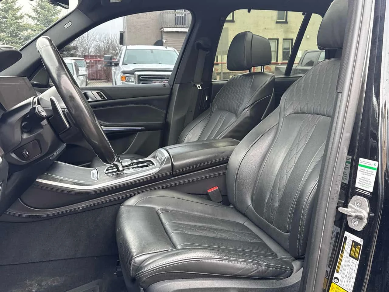 BMW X5 * M50I * 360 * ПОДГРЕВ * ОБДУХВАНЕ * ПАНОРАМА, снимка 10 - Автомобили и джипове - 53910029