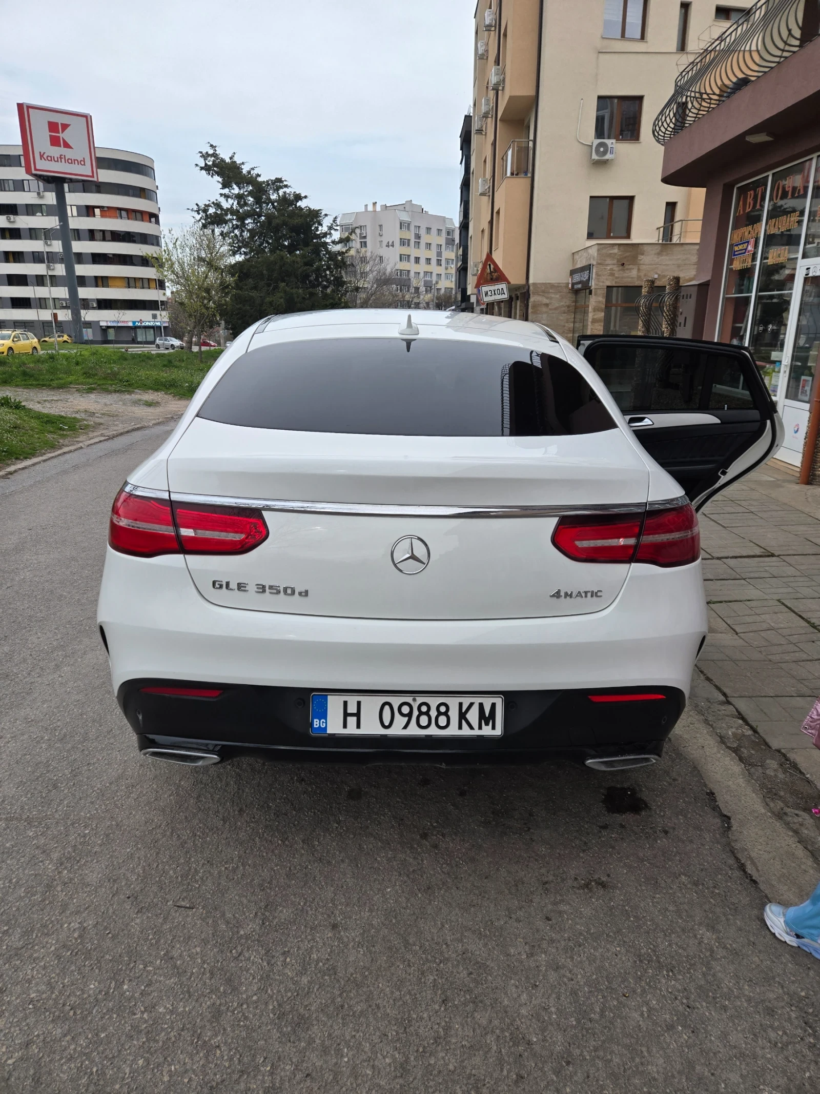 Mercedes-Benz GLE Coupe, снимка 3 - Автомобили и джипове - 54183055