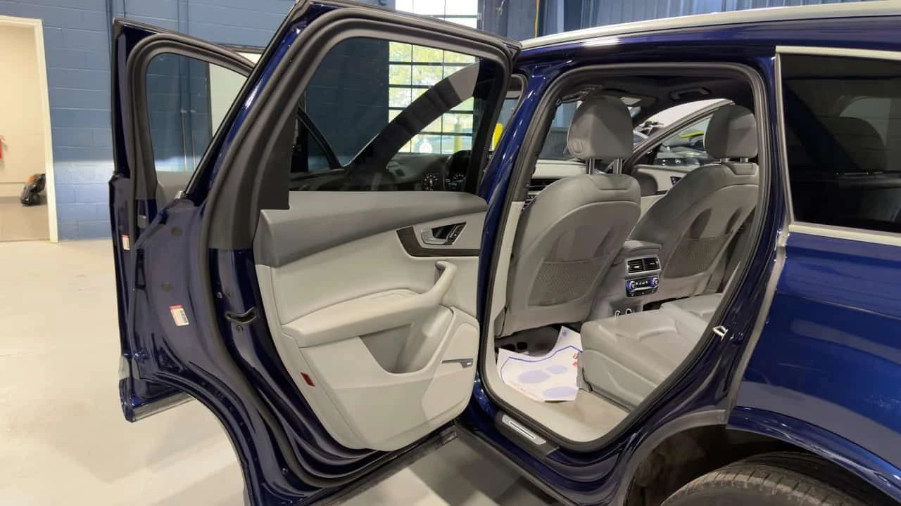 Audi Q7 * Technik * BOSE * ОБДУХВАНЕ * ПАНО * 360 * , снимка 12 - Автомобили и джипове - 54218811