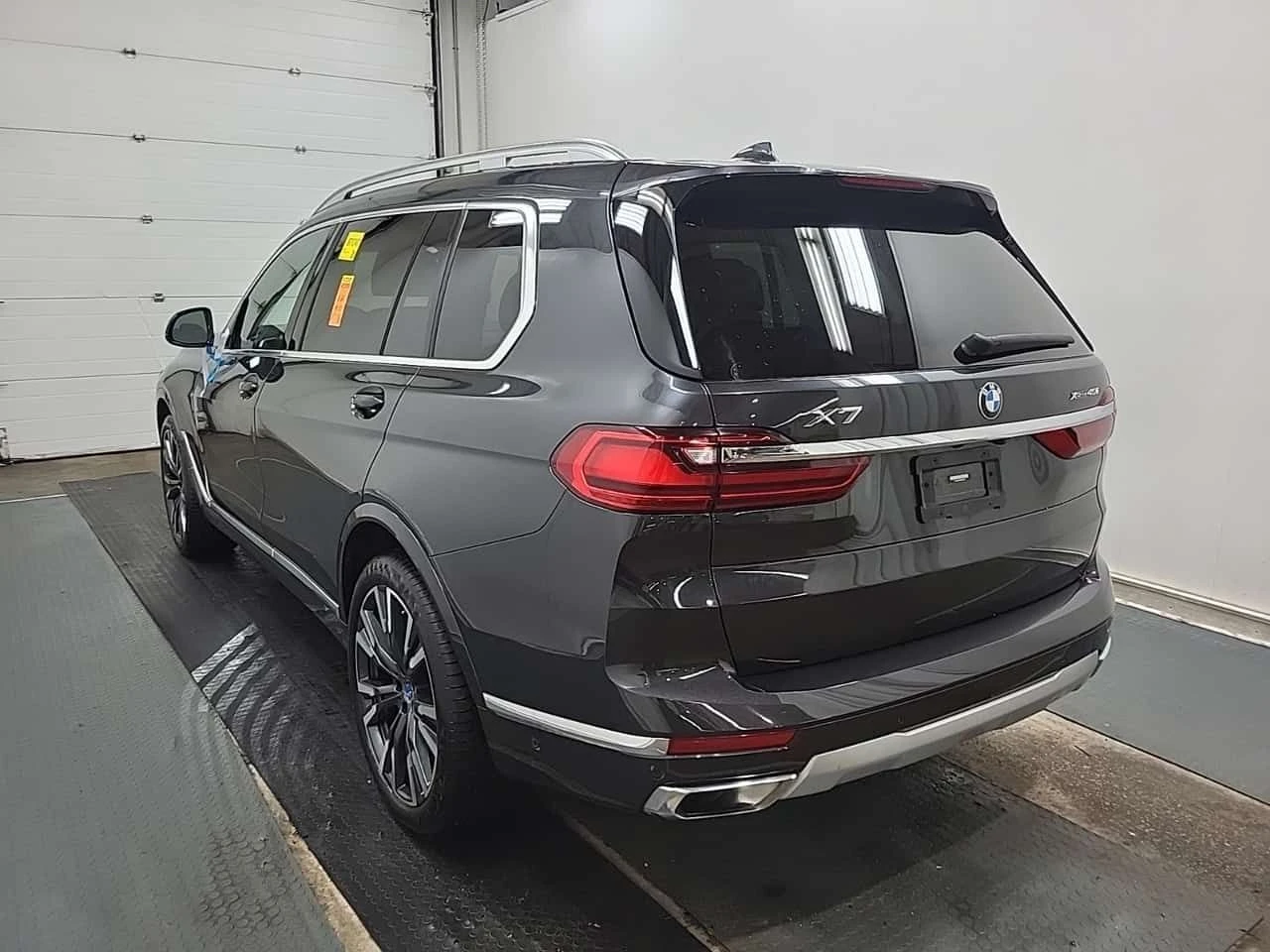 BMW X7 * xDrive40i * CARFAX * ���� �� �� | Mobile.bg � ����������� 4