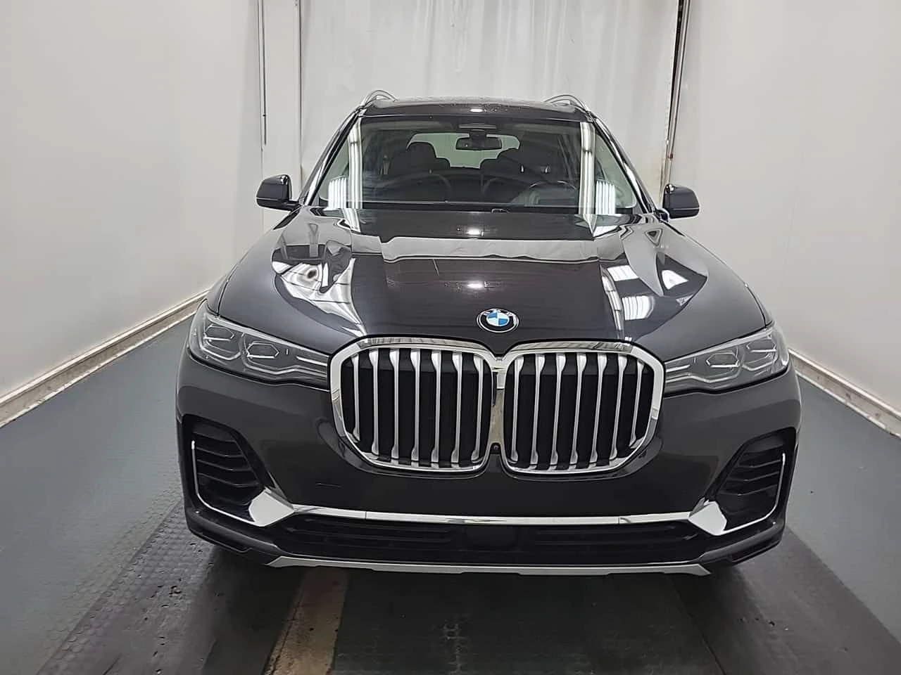 BMW X7 * xDrive40i * CARFAX * ���� �� �� | Mobile.bg � ����������� 2