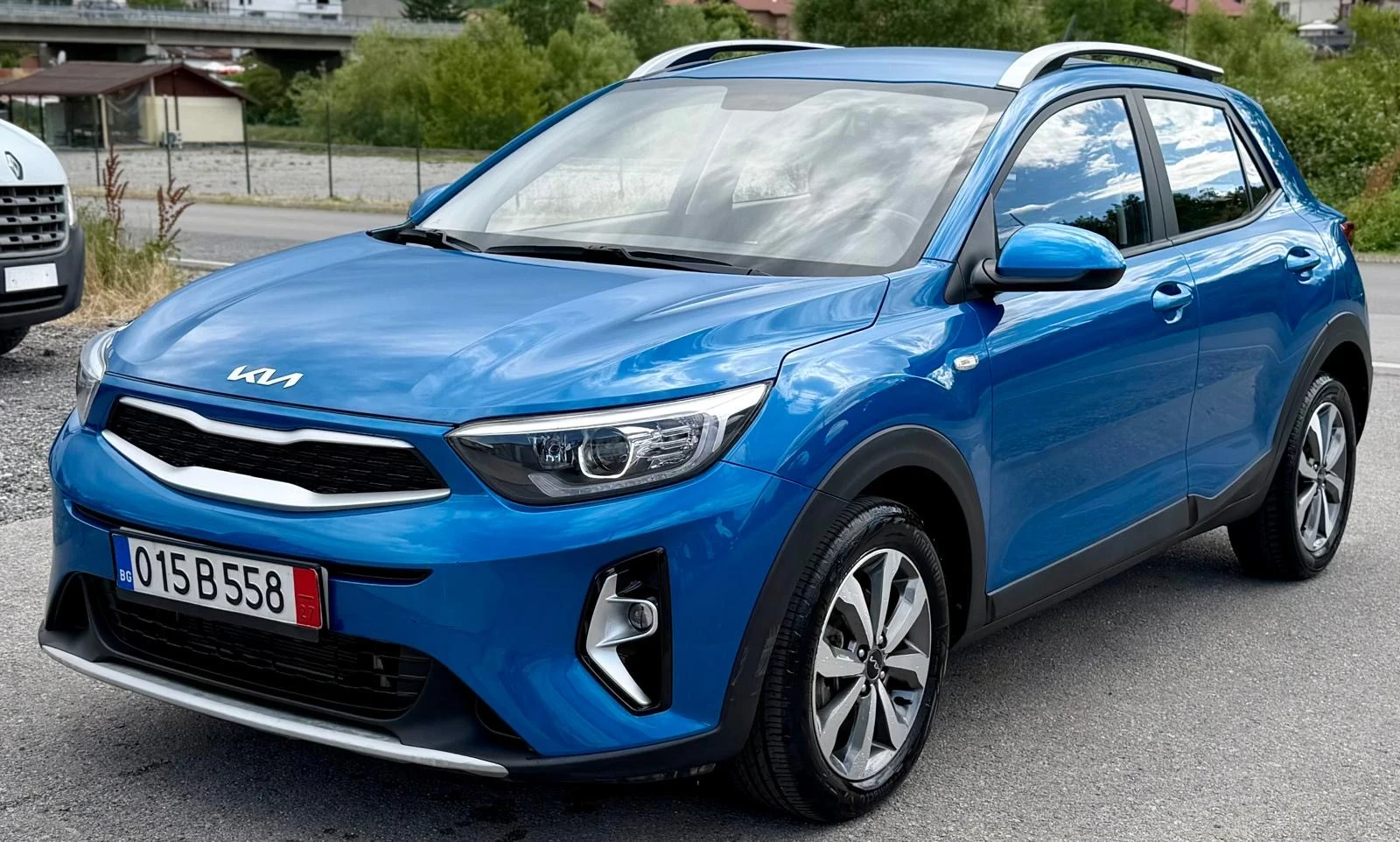 Kia Stonic 1.0 GDI , снимка 2 - Автомобили и джипове - 54934315
