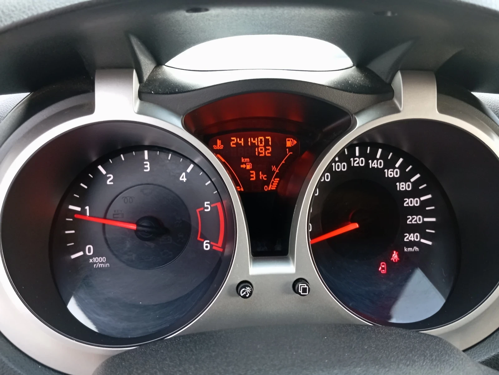 Nissan Juke ЛИЗИНГ , снимка 12 - Автомобили и джипове - 55713372