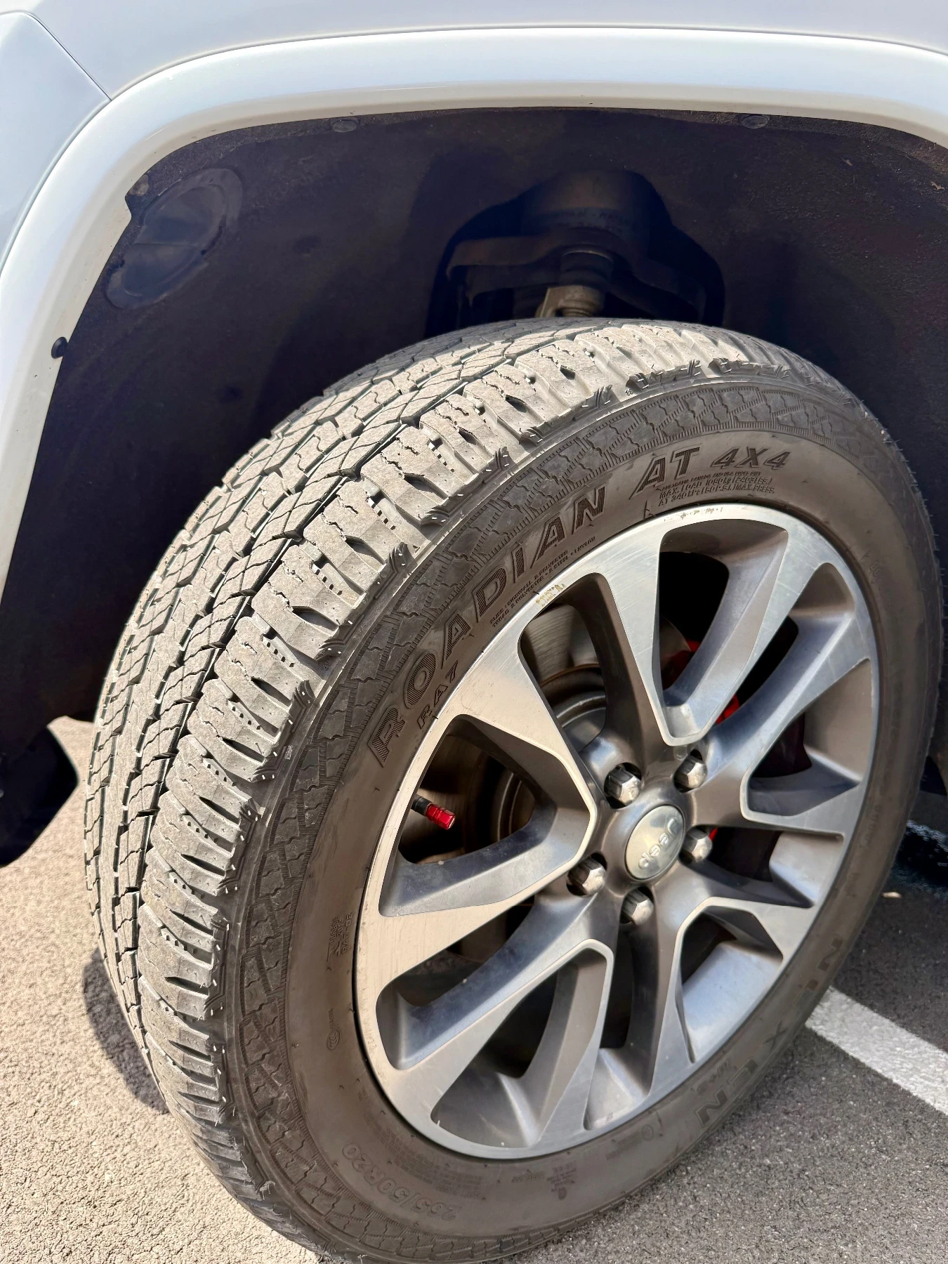 Jeep Grand cherokee | Overland 5.7 HEMI V8| LPG, снимка 16 - Автомобили и джипове - 55871379
