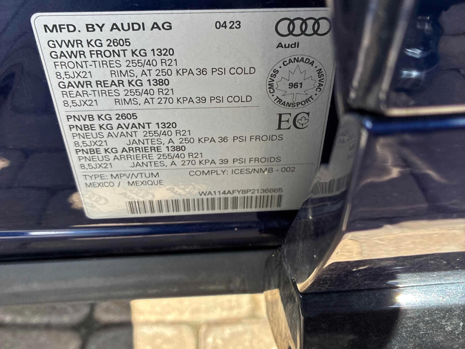 Audi SQ5 * PROGRESSIV * АВТОКРЕДИТ БЕЗ ПЪРВОНАЧАЛНА ВНОСКА, снимка 16 - Автомобили и джипове - 56096724