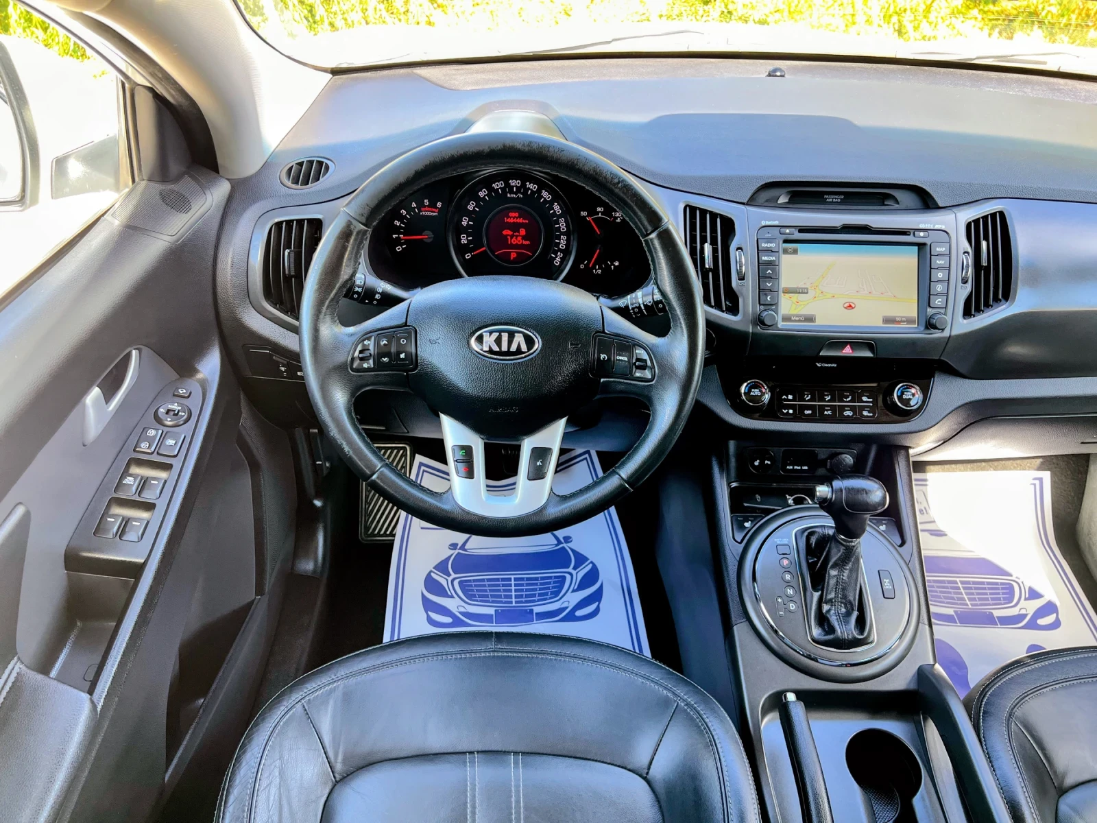 Kia Sportage 2.0 CRDI 146000KM AUTOMATIK, снимка 7 - Автомобили и джипове - 56243535