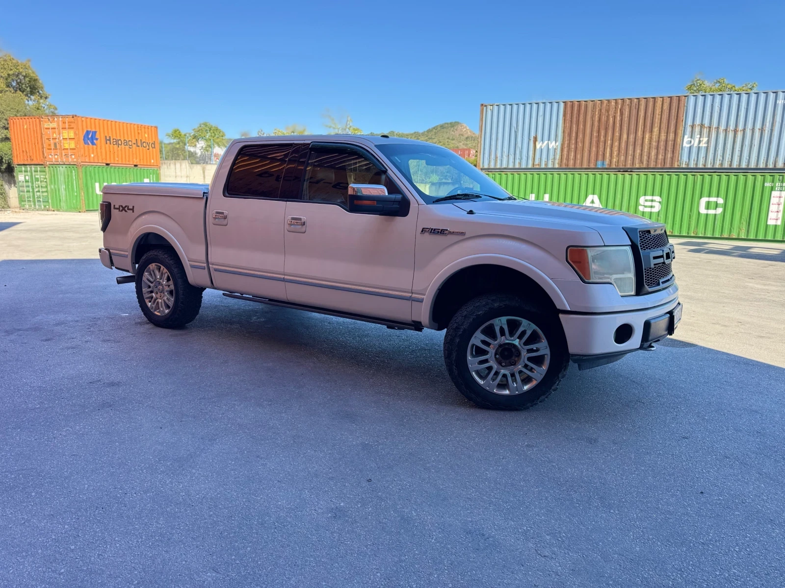 Ford F150 Platinum Super Crew, снимка 2 - Автомобили и джипове - 56337837