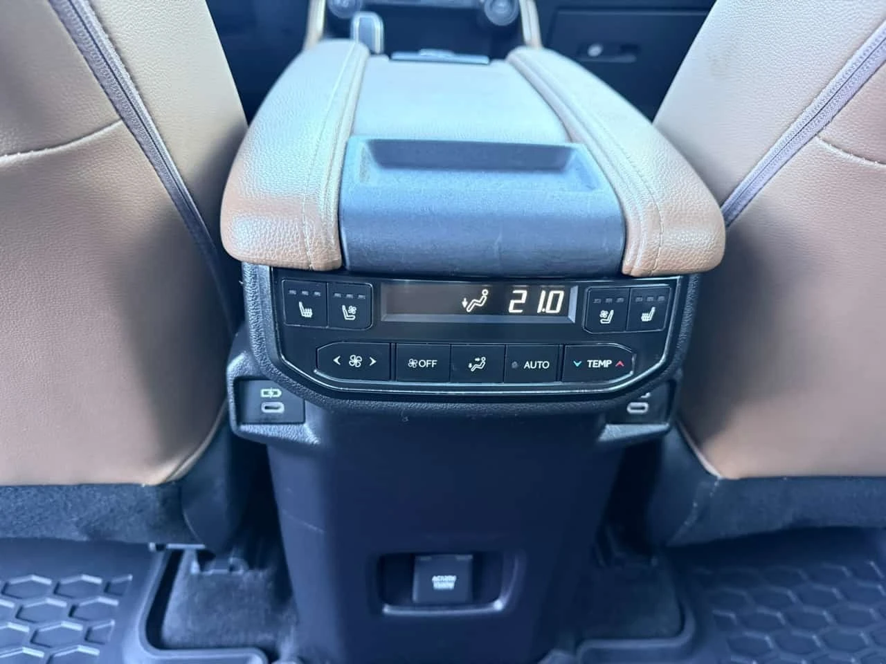 Toyota Highlander * Hybrid Platinum AWD* ���������� ��� ������������ | Mobile.bg � ����������� 11