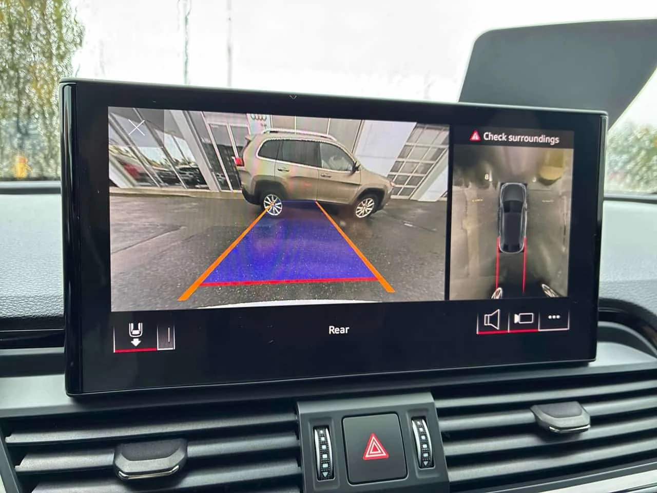 Audi SQ5 * Technik * CARFAX * ������ ���������������� *  | Mobile.bg � ����������� 12
