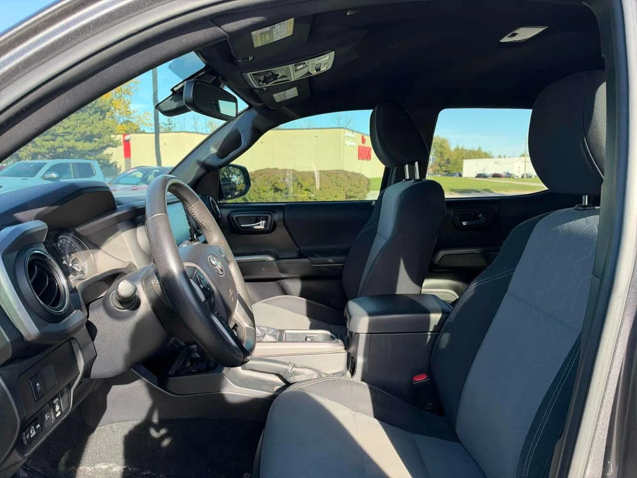 Toyota Tacoma 4x4 Double Cab SB / Carfax / ����������  | Mobile.bg � ����������� 5