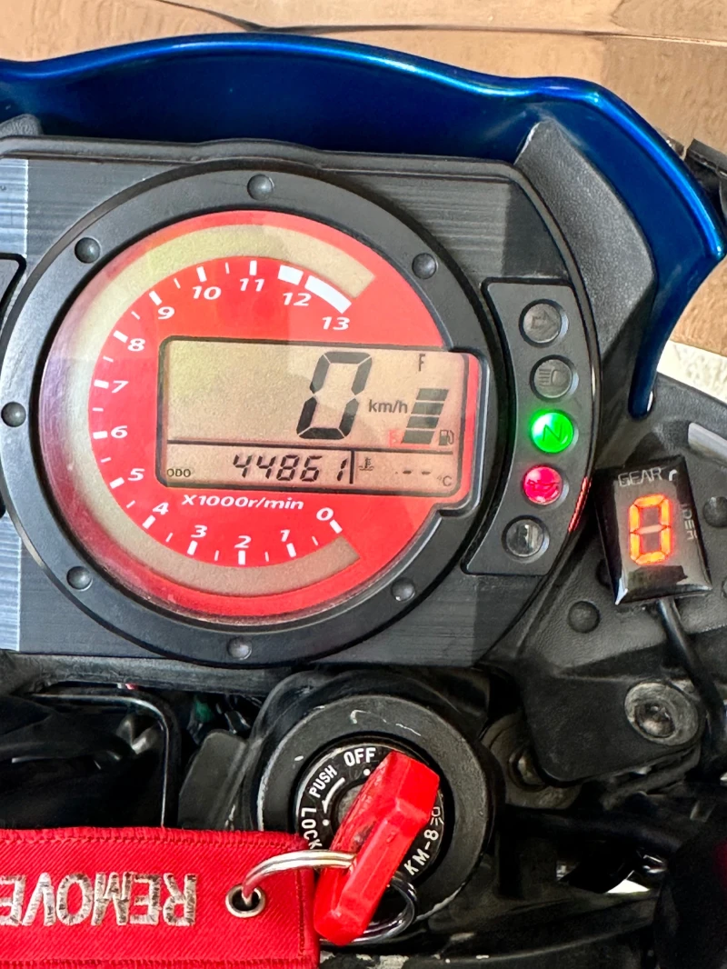 Kawasaki Z 750, снимка 8 - Мотоциклети и мототехника - 52637774