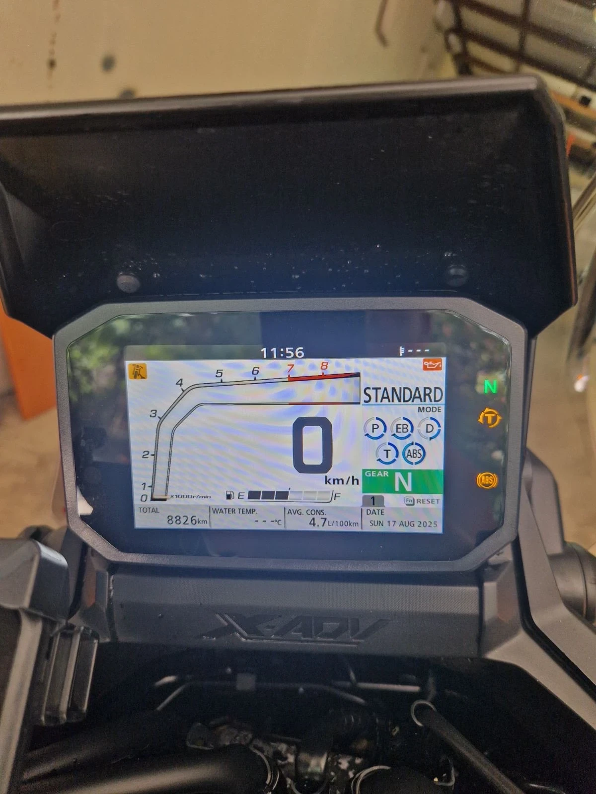 Honda X-ADV X-ADV 750, Първи собственик, Гаранционен - изображение 8