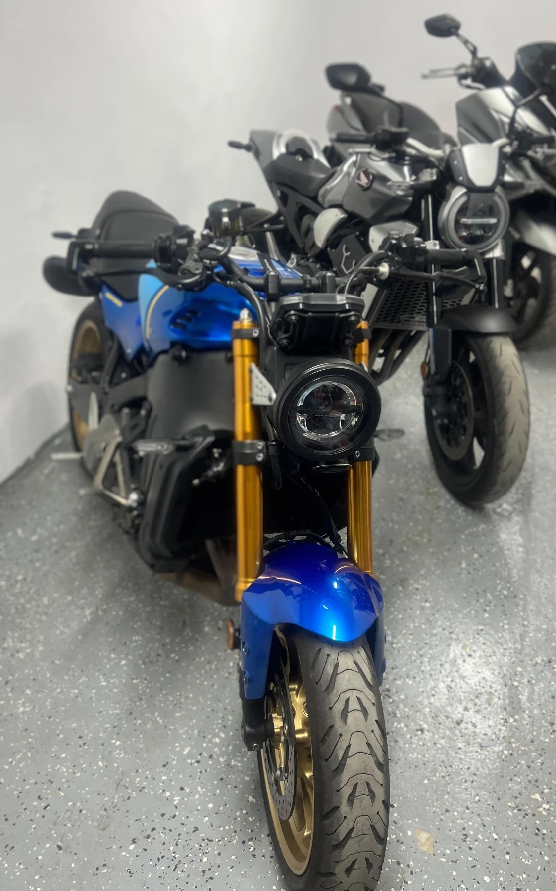 Yamaha XSR900, снимка 7 - Мотоциклети и мототехника - 56197944