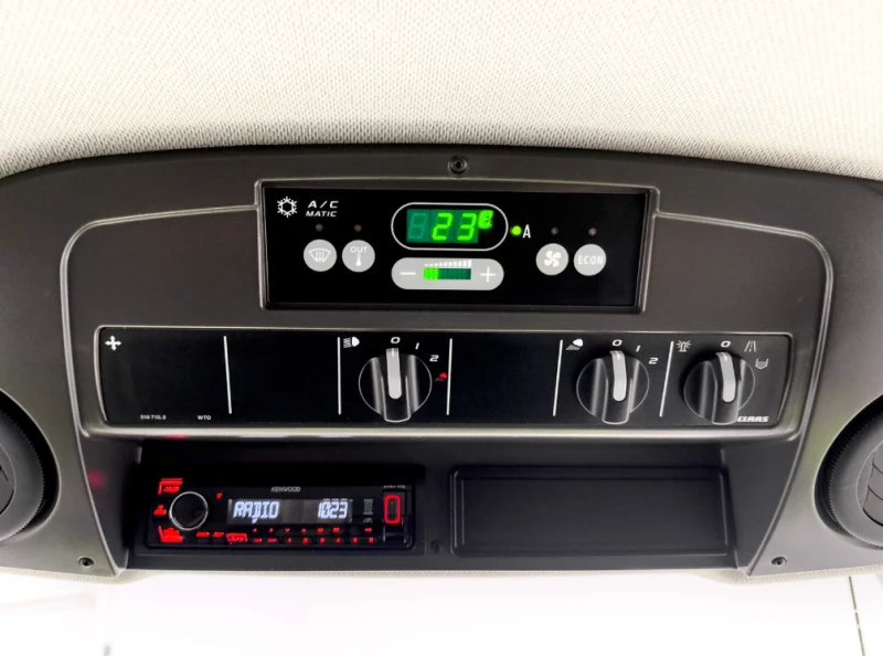 Комбайн Claas  Tucano 440 &#10071; 2017, снимка 17 - Селскостопанска техника - 52000528