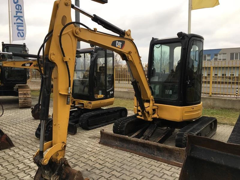 Багер Caterpillar 304E CR, снимка 3 - Индустриална техника - 35839257