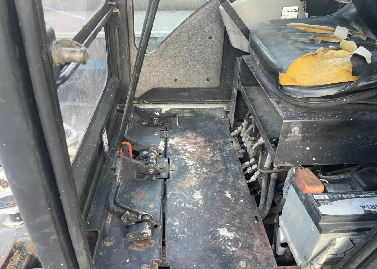 Багер Bobcat 319 - изображение 9