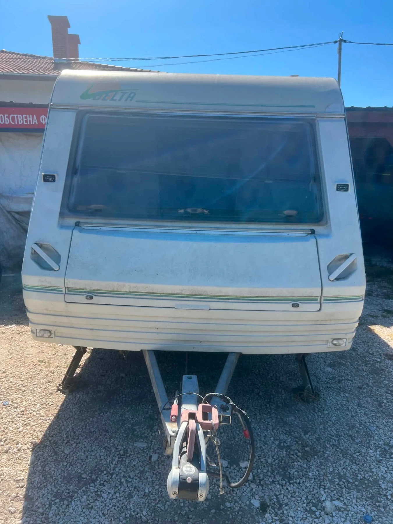 Каравана Dehler 4300TZ, снимка 3 - Каравани и кемпери - 55691383