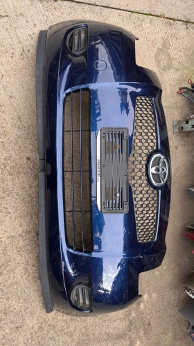        Toyota Yaris 2008