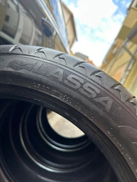 Гуми Летни 245/45R17, снимка 4 - Гуми и джанти - 49598739