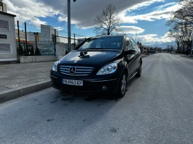 Mercedes-Benz B 180, снимка 1